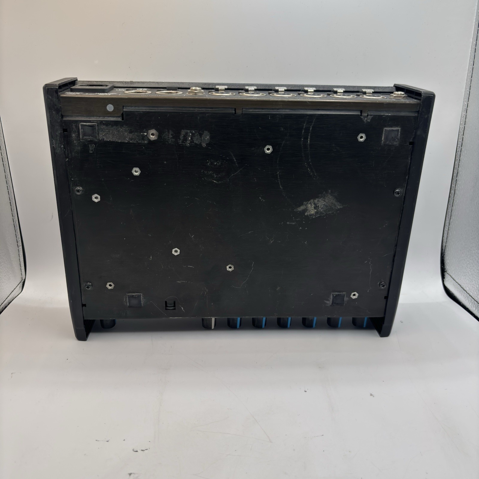 Shure M367 6-Channel Portable Microphone Mixer (Model M367)