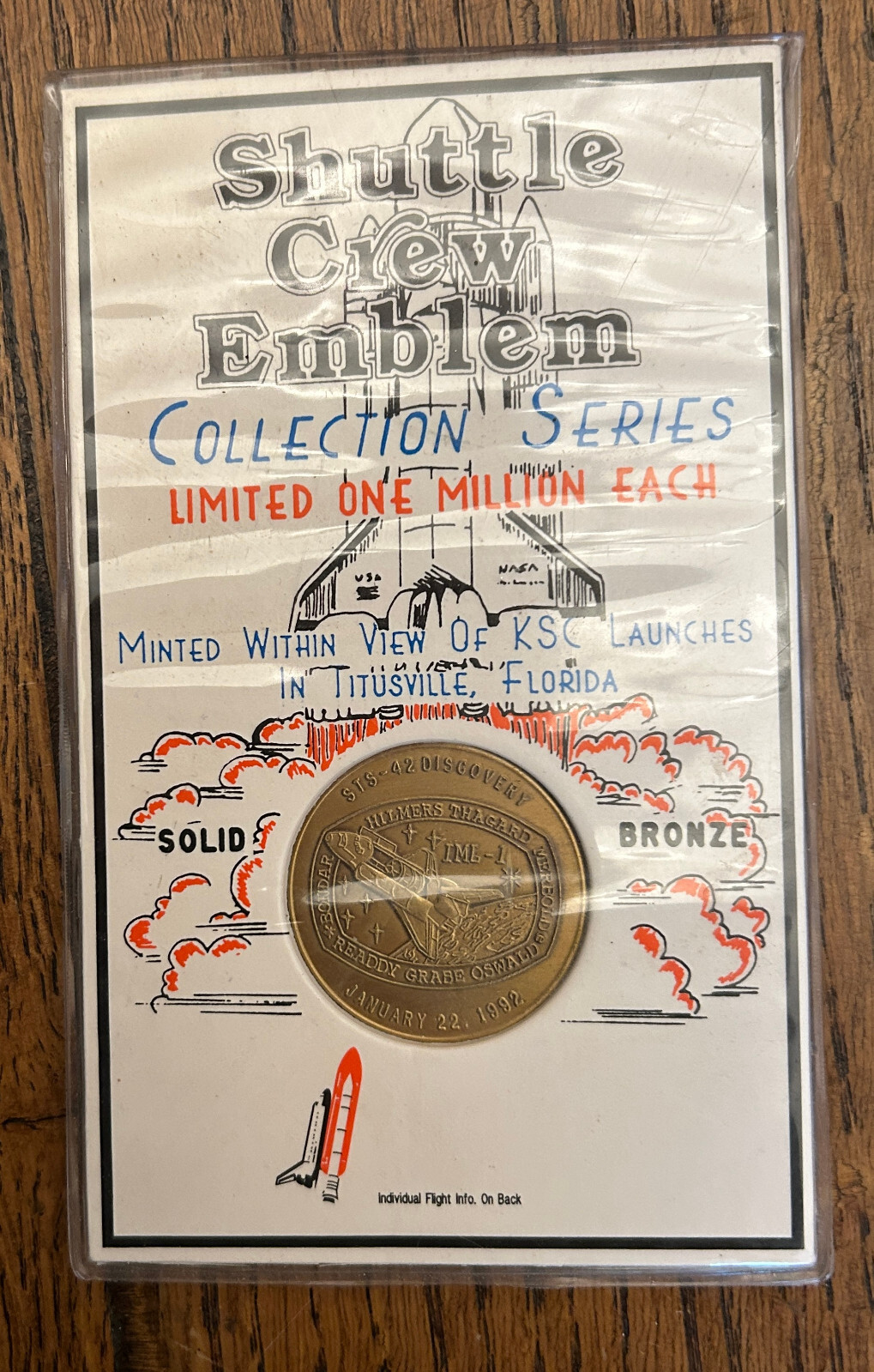 DISCOVERY SHUTTLE Crew Emblem Coin 1992  Collector Series Kennedy Space Ctr
