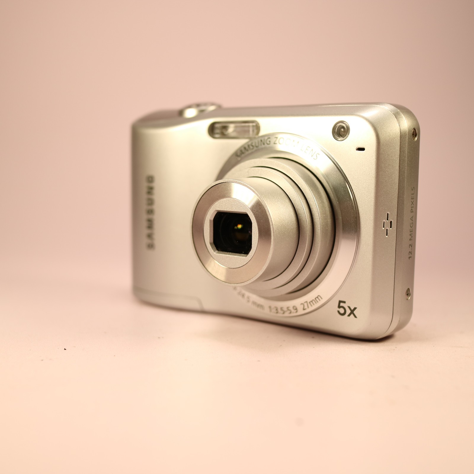 Samsung Digital Camera ES28 12.2MP Silver Tested