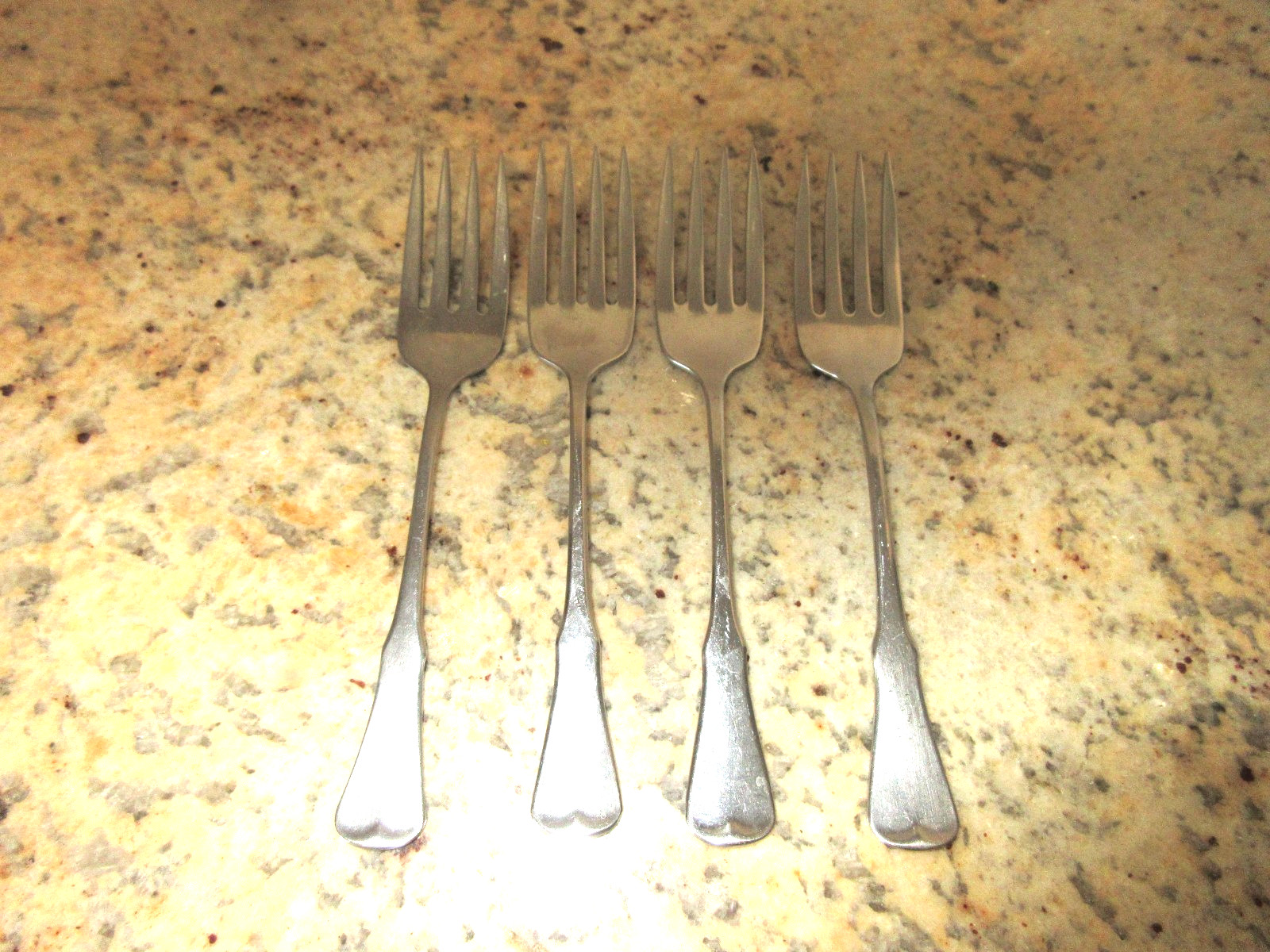“PATRICK HENRY” Oneida Community Stainless Betty Crocker 4 Salad Forks- 6 ¼”