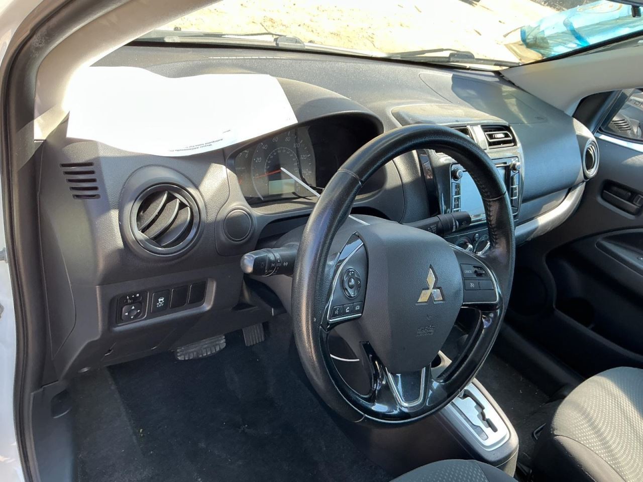 MIRAGE 2018 Glove Box 4998983