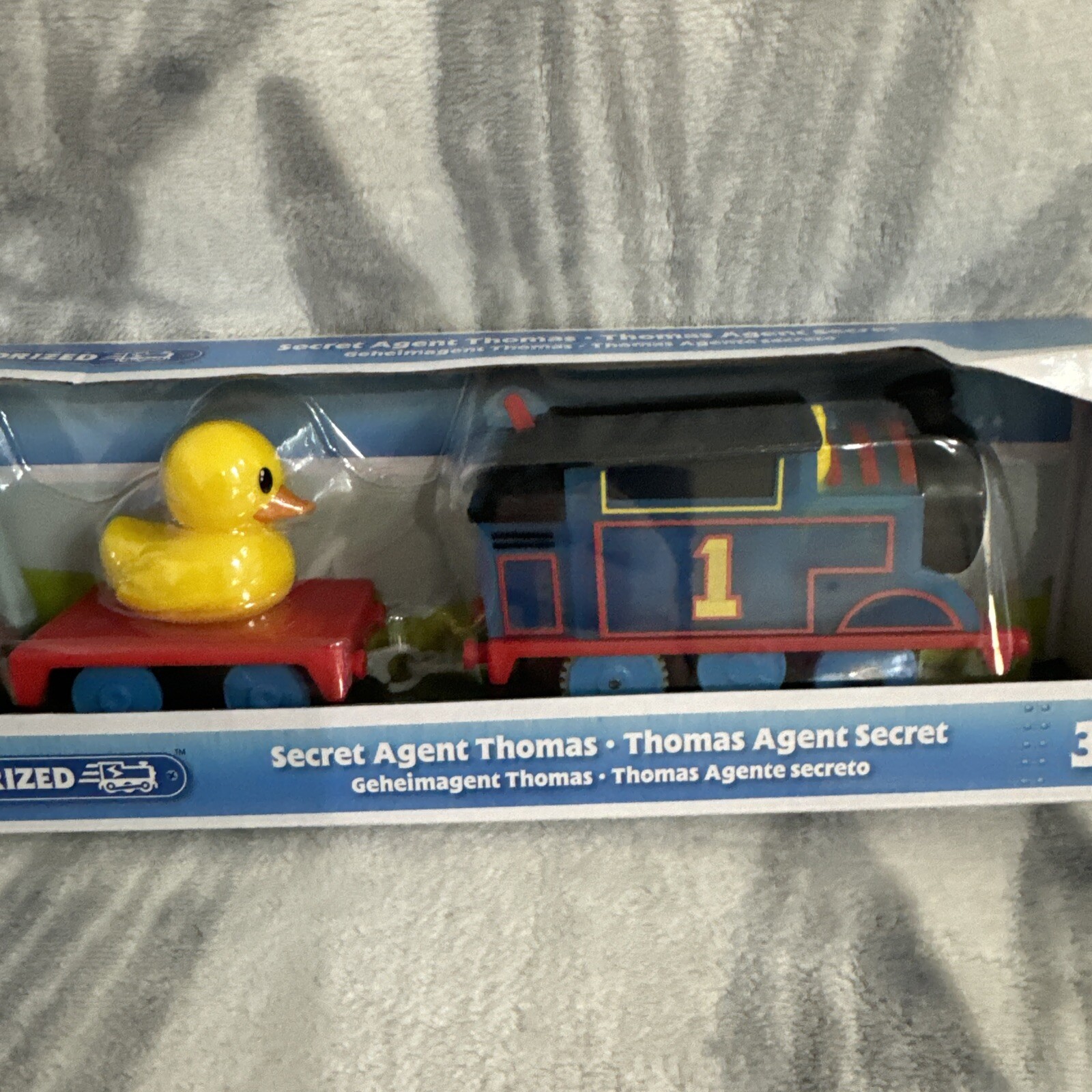 Fisher-Price Thomas & Friends TrackMaster Secret Agent Thomas Motorized Train j3