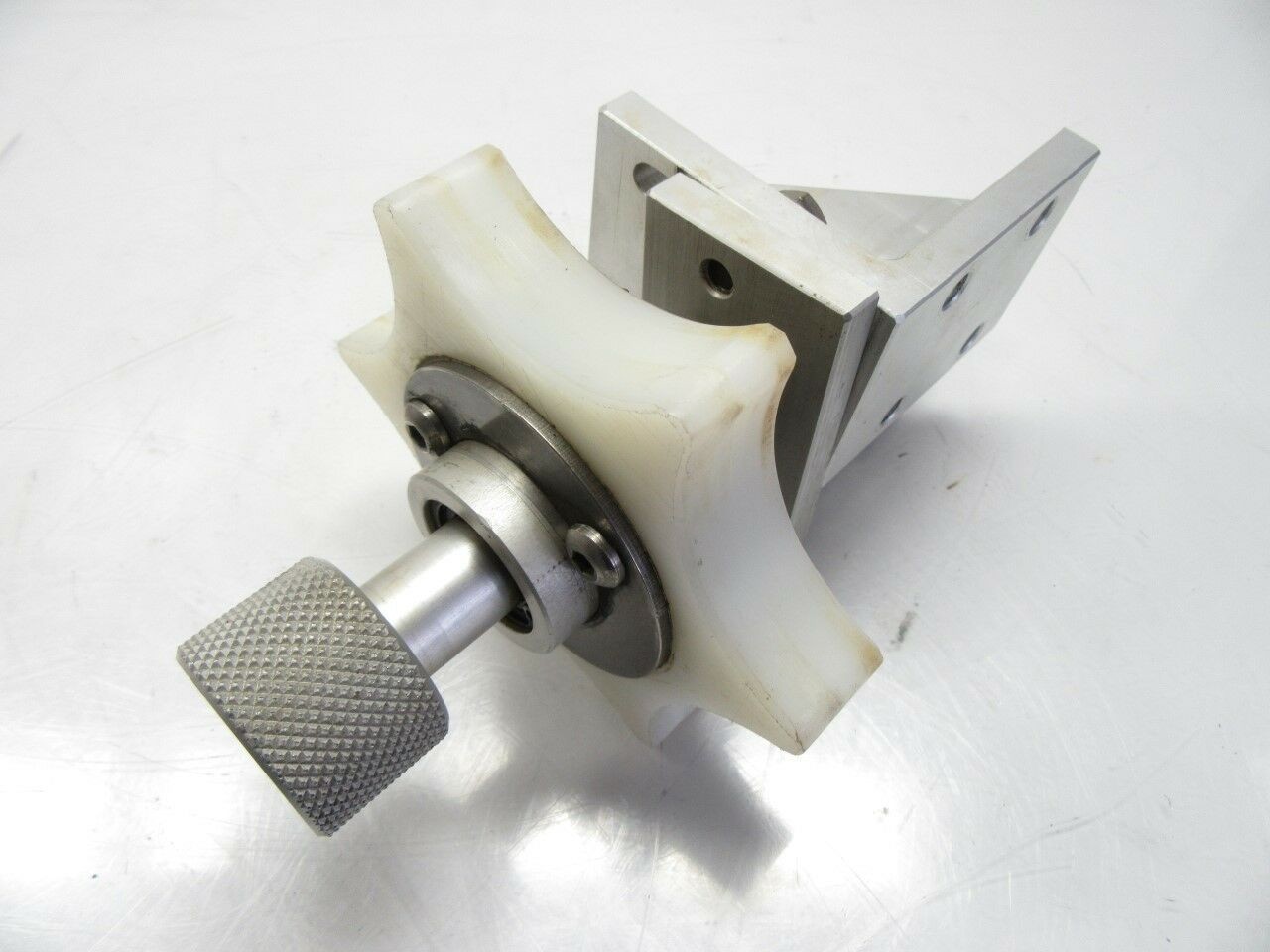 DSN-20-10-P  DSN2010P  5065  FESTO ELECTRIC with a customize part (Used Tested)