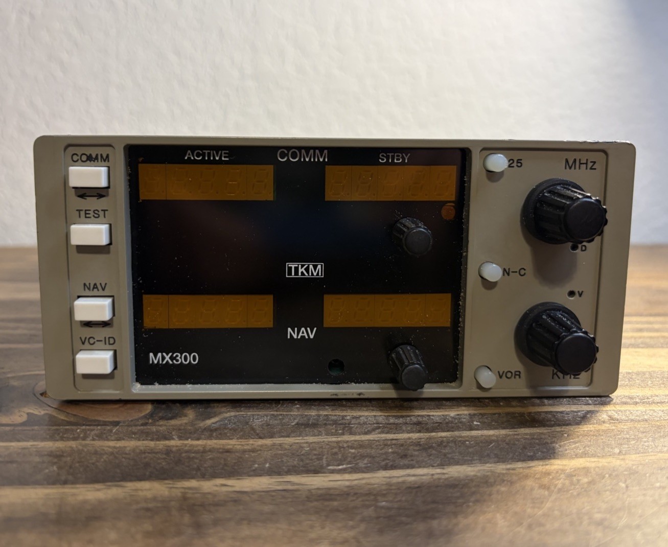 TKM MX 300 NAV/COMM Aircraft Aviation Radio UNTESTED Parts Or Repair AS IS Used