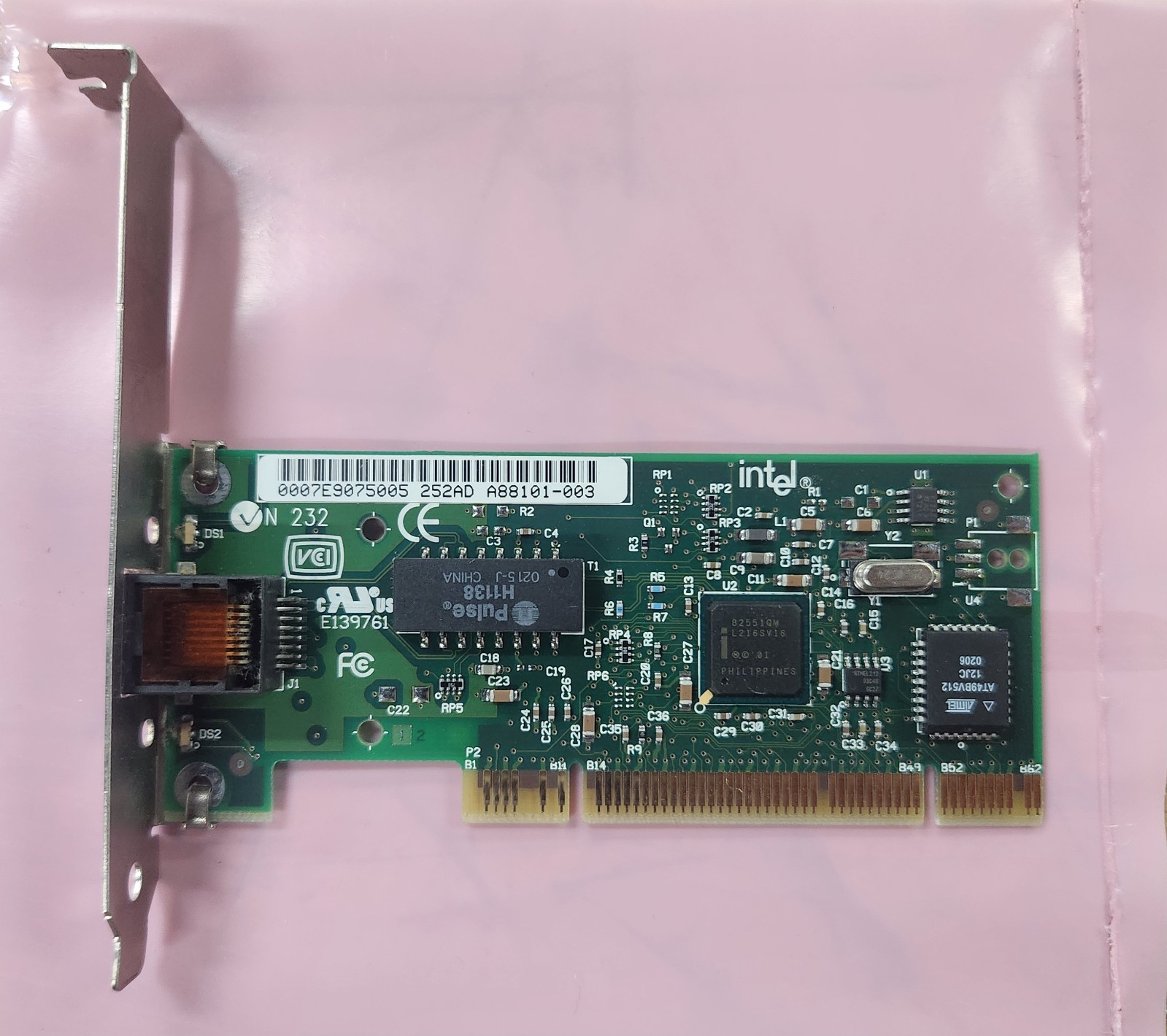 Intel E-G021-02-0416(B) Desktop Ethernet Adapter