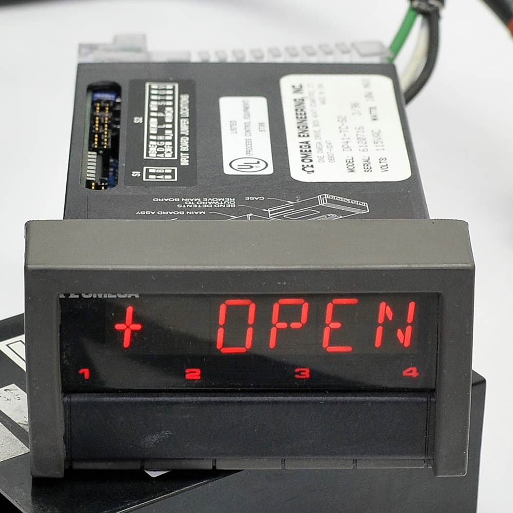 Omega Engineering DP41-TC-S2 Digital Temperature Indicator Thermocouple Input