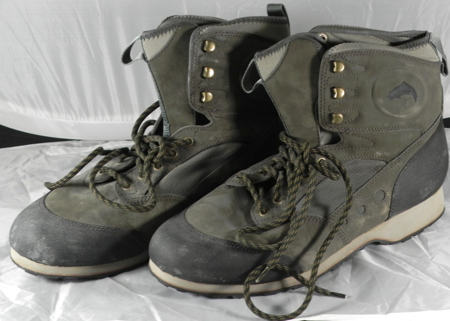 SIMMS Lightweight Wading Boot Men Size 12 Aquastealth, Lace Up