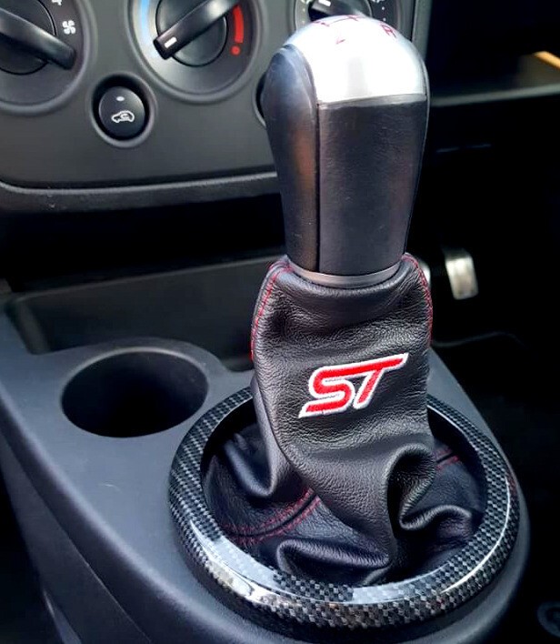 For Ford Fiesta Fusion 2002-2008 Gear Boot Gaiter Leather "ST" Red Embroidery