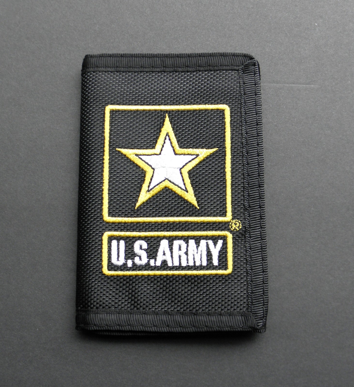 ARMY OF ONE STAR USAR USA HEAVY DUTY NYLON EMBROIDERED WALLET TRIFOLD