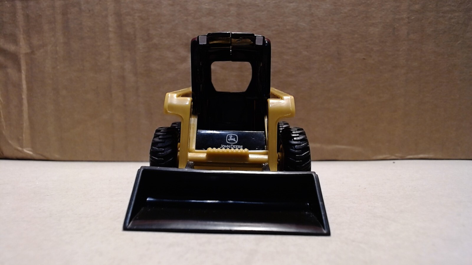 Unbranded John Deere Plastic Skid Steer Loader 4"Long Yellow