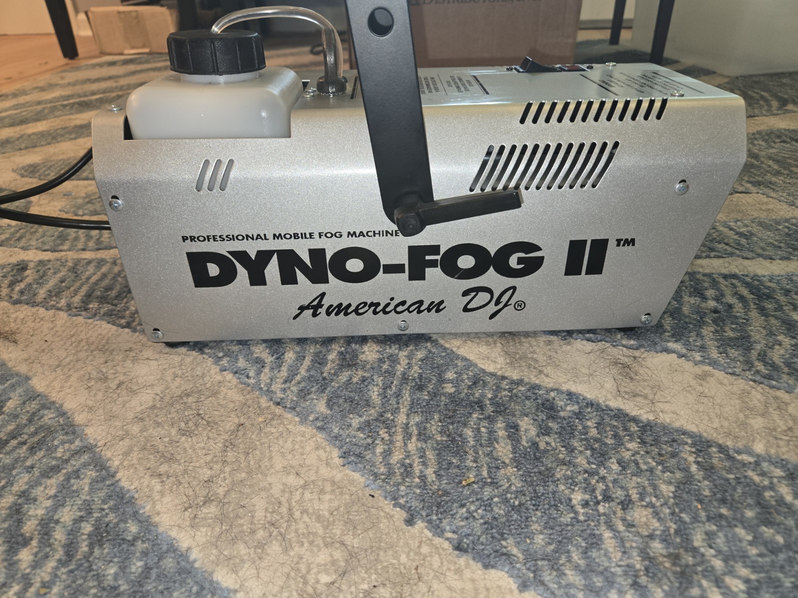 American DJ DYNO-FOG II Professional FOG machine w/ foot pedal remote
