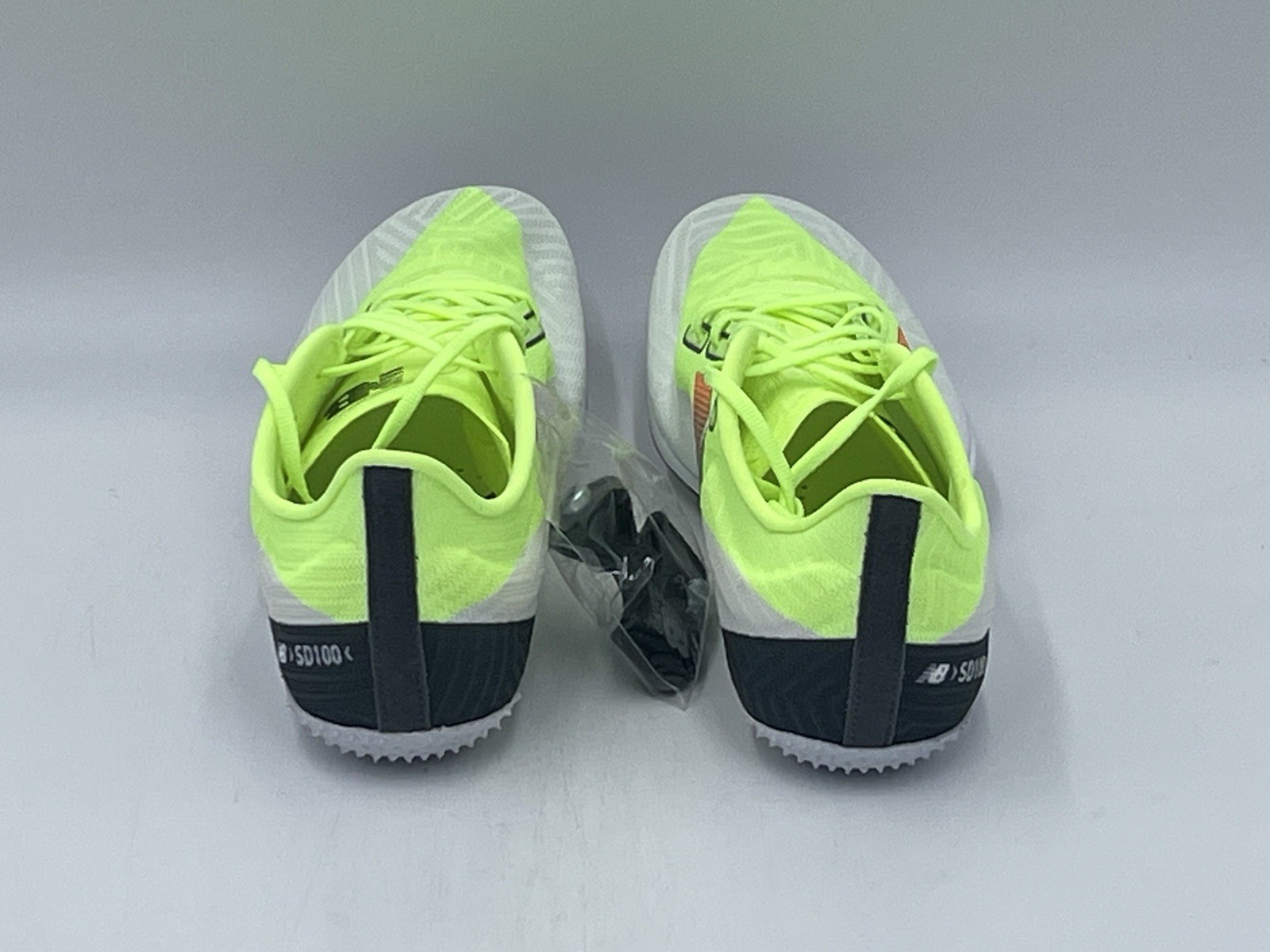 New Balance Unisex FuelCell SD100 v5 Spikes MENS 8 with box