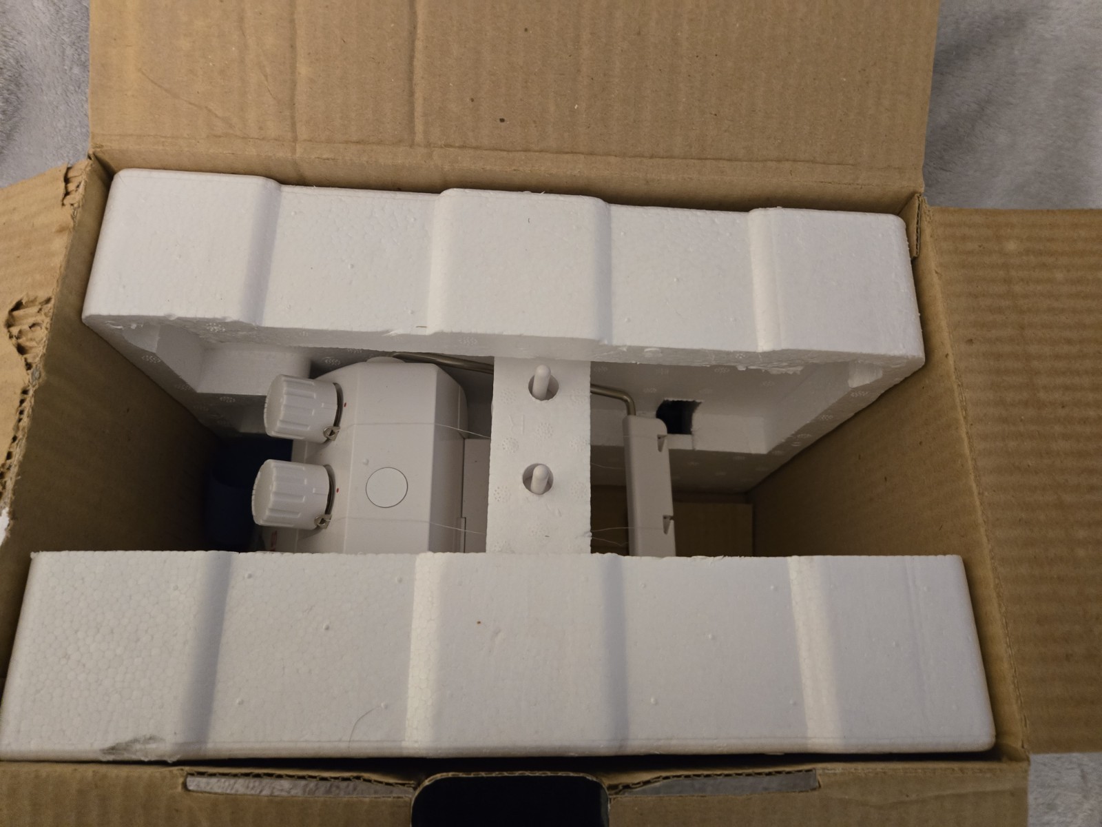 Singer Tiny Serger Model #TS380 PLUS NEW Open Box