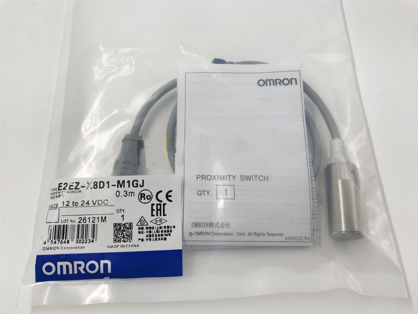 Omron E2EZ-X8D1-M1GJ Proximity Sensor New One E2EZX8D1M1GJ Free Shipping