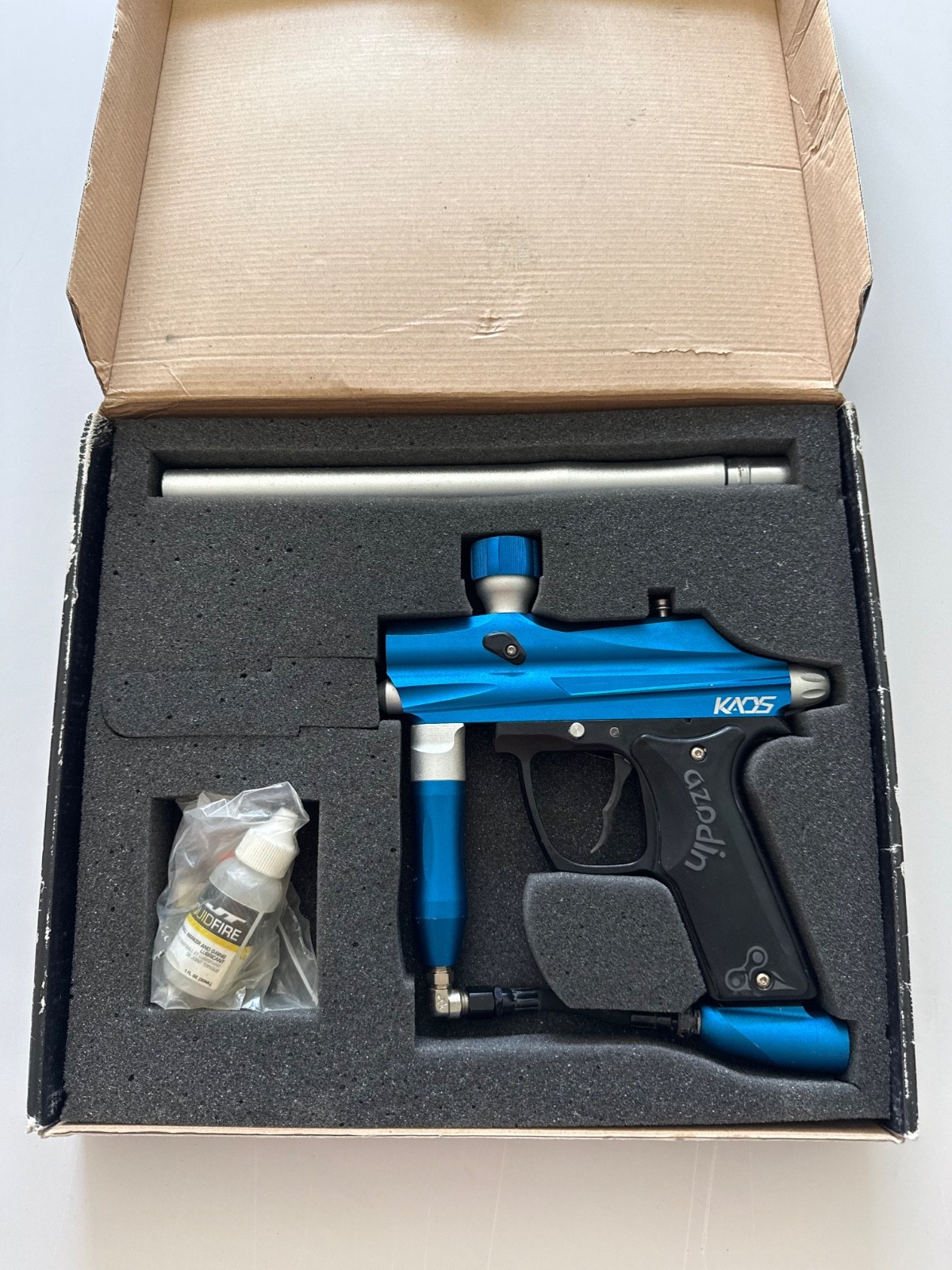 KAOS .68 semi-auto paintball marker BLUE SILVER 01038377