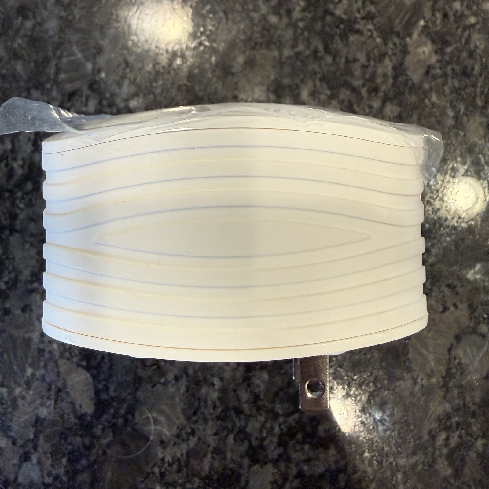 New Arlo Bridge By NetGear ABB1000 For Arlo Security Lights