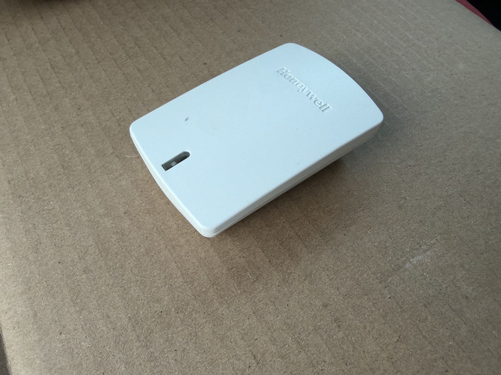 Honeywell Home C7189R1004 White Redlink Enabled Wireless Indoor Air Sensor