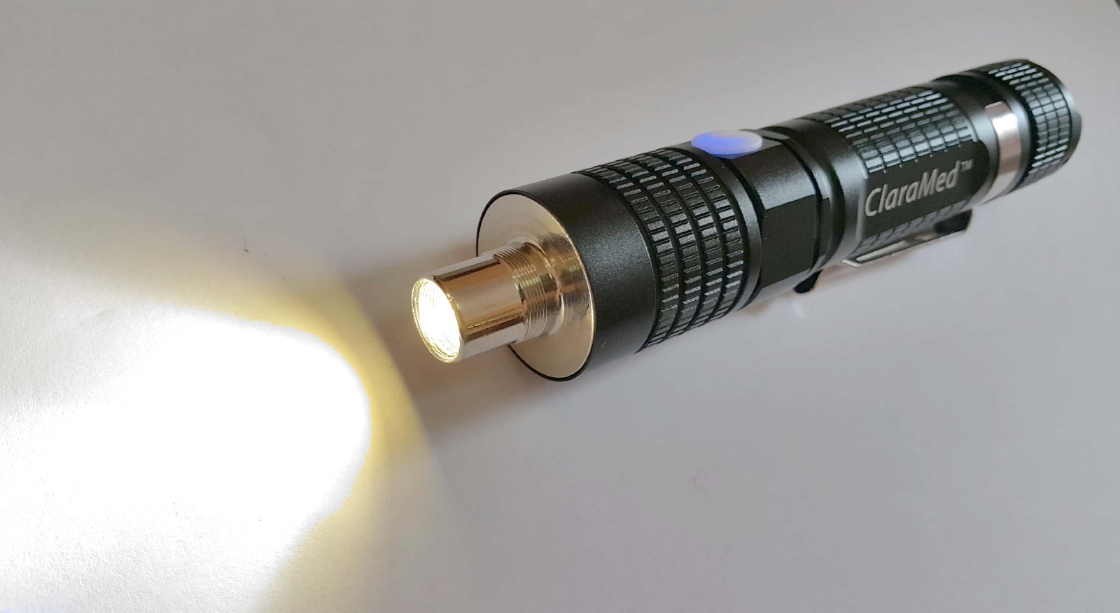 ClaraMed Battery/USB powered light source compatible with Olympus endoscopes. S3