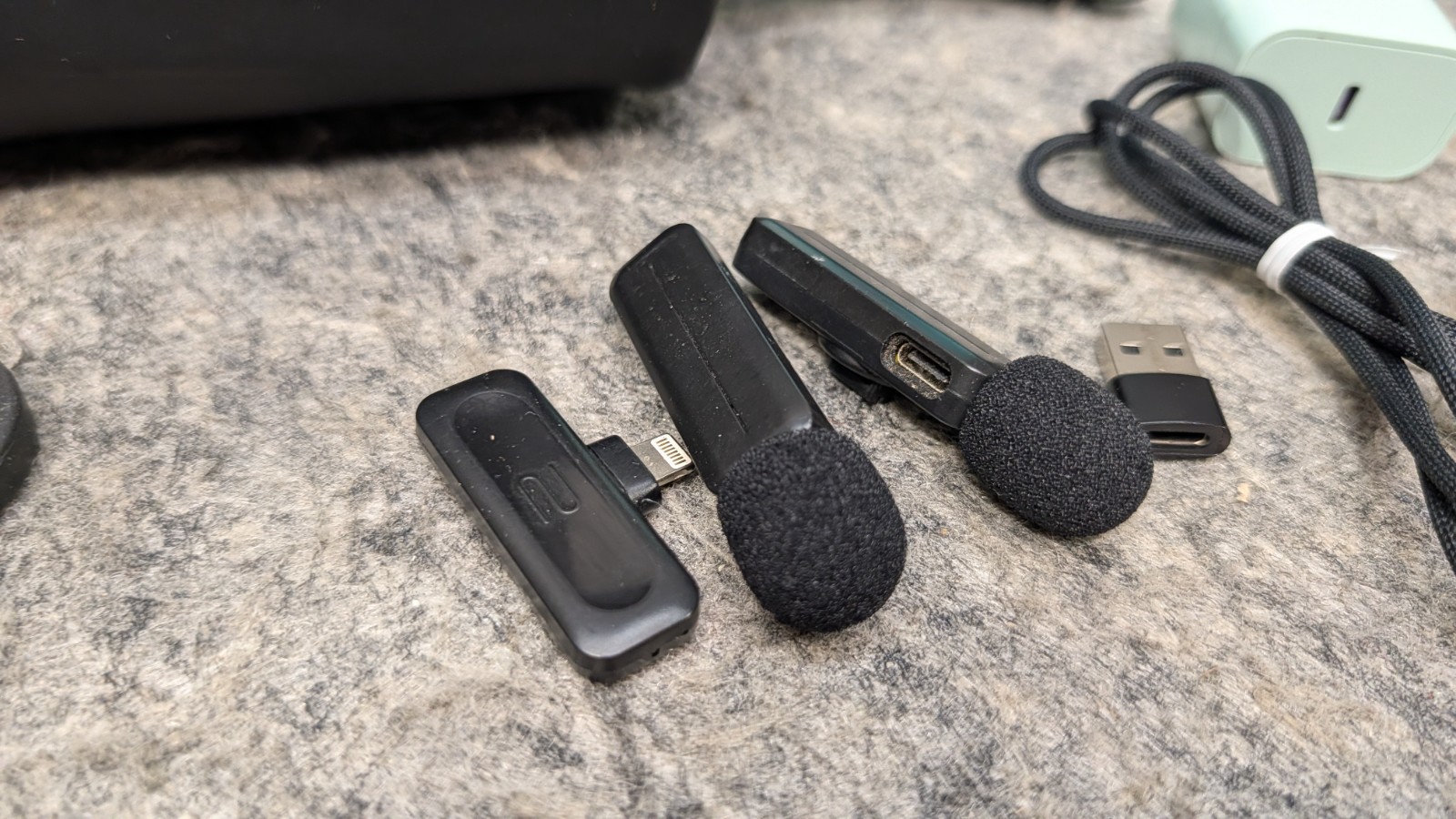 HISONG AirStudio S1 Mobile Recording System Bundle