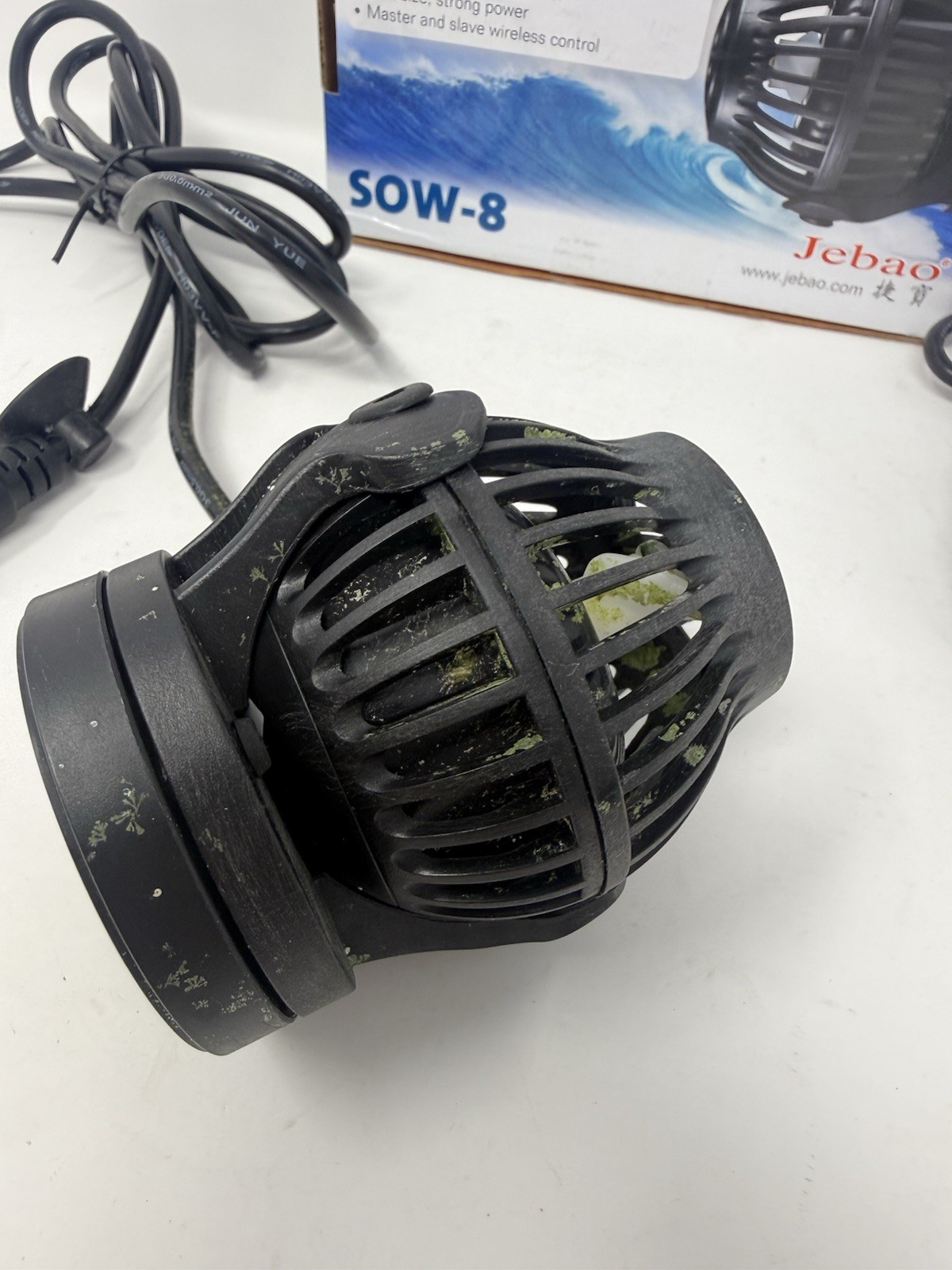 Jecod SOW-8 SINE WAVEMAKER PUMP W/ CONTROLLER 700-8,500 L/hr
