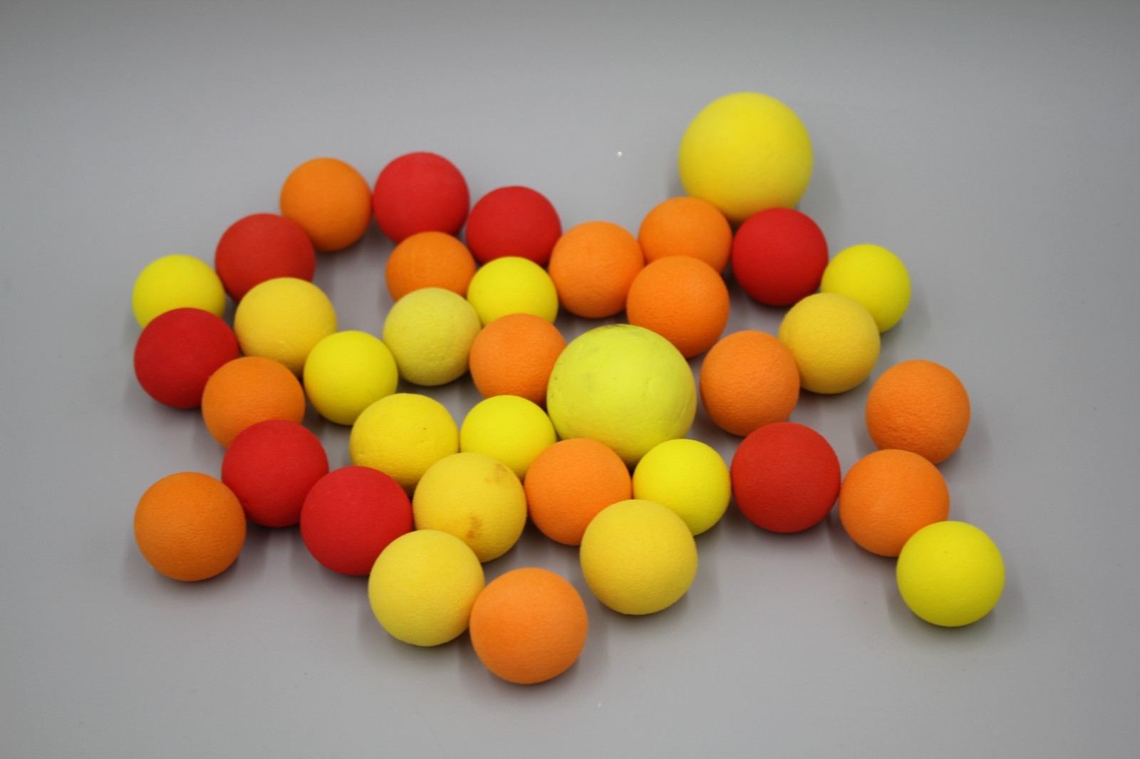 QTY:35 Air Popper Foam Replacement Balls Red Orange Yellow (LOOK FOR SIZE)