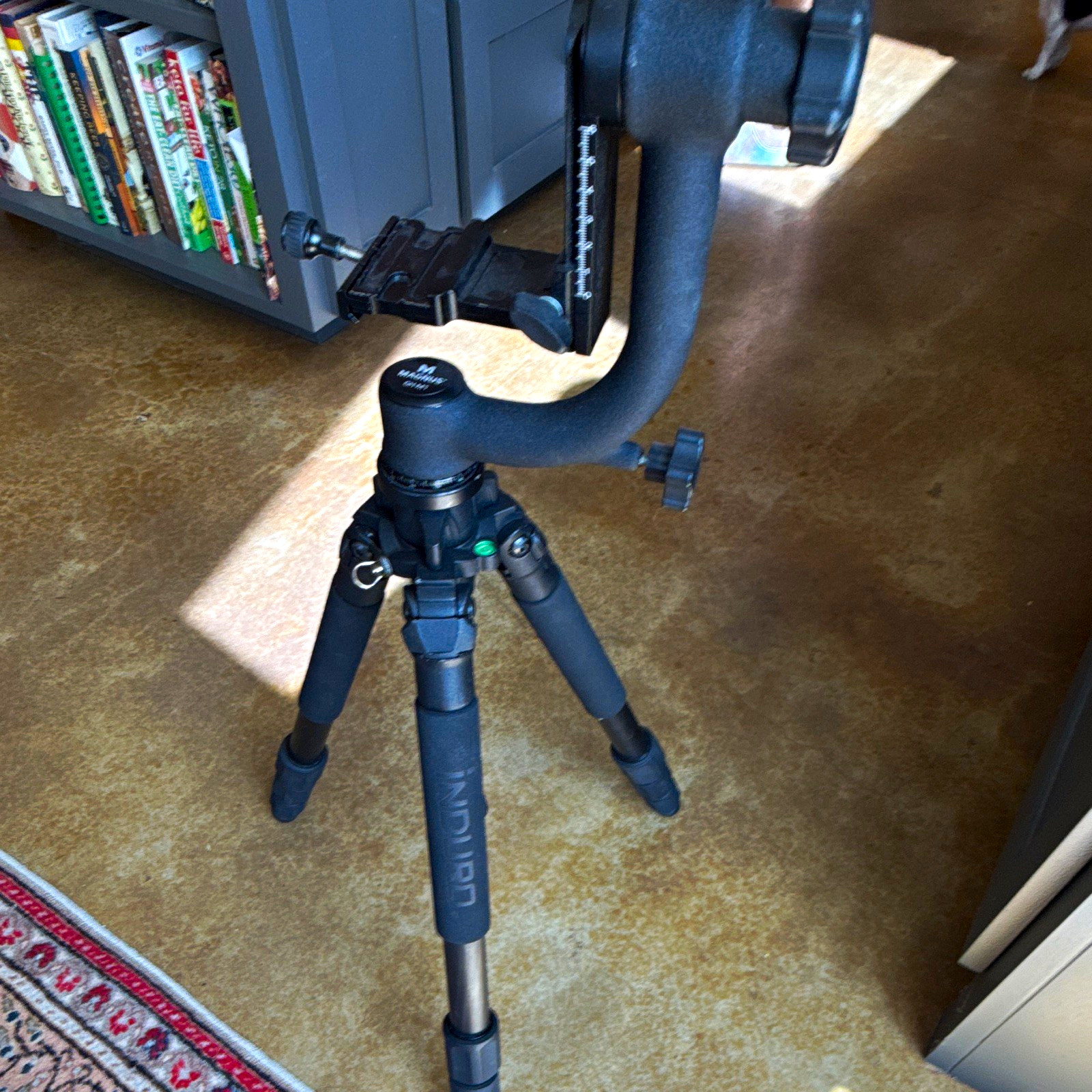 Magnus GH-M1 Gimbal Head Carbon Fiber CT214 Tripod Quick Release Compass 58in