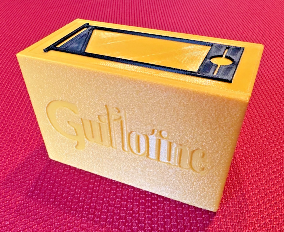 Guillotine Game Box