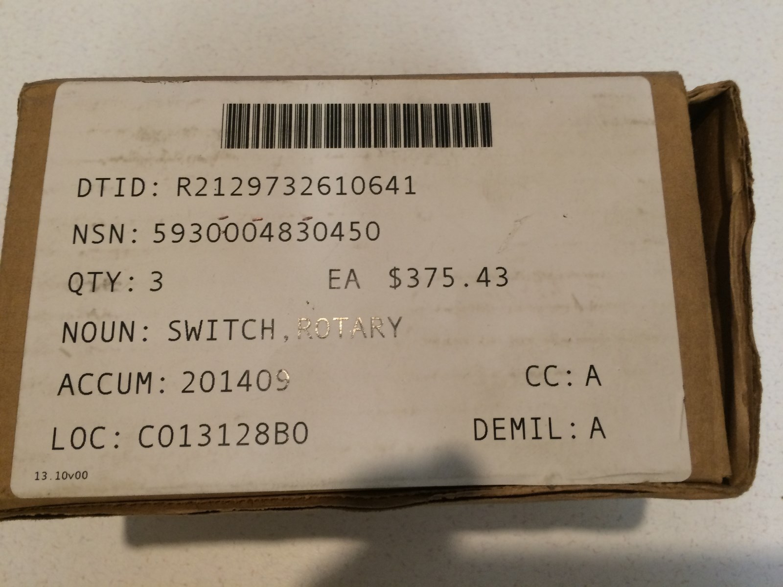 Electro Switch 24302H Switch with Accessories NSN 5930004830450 NIB