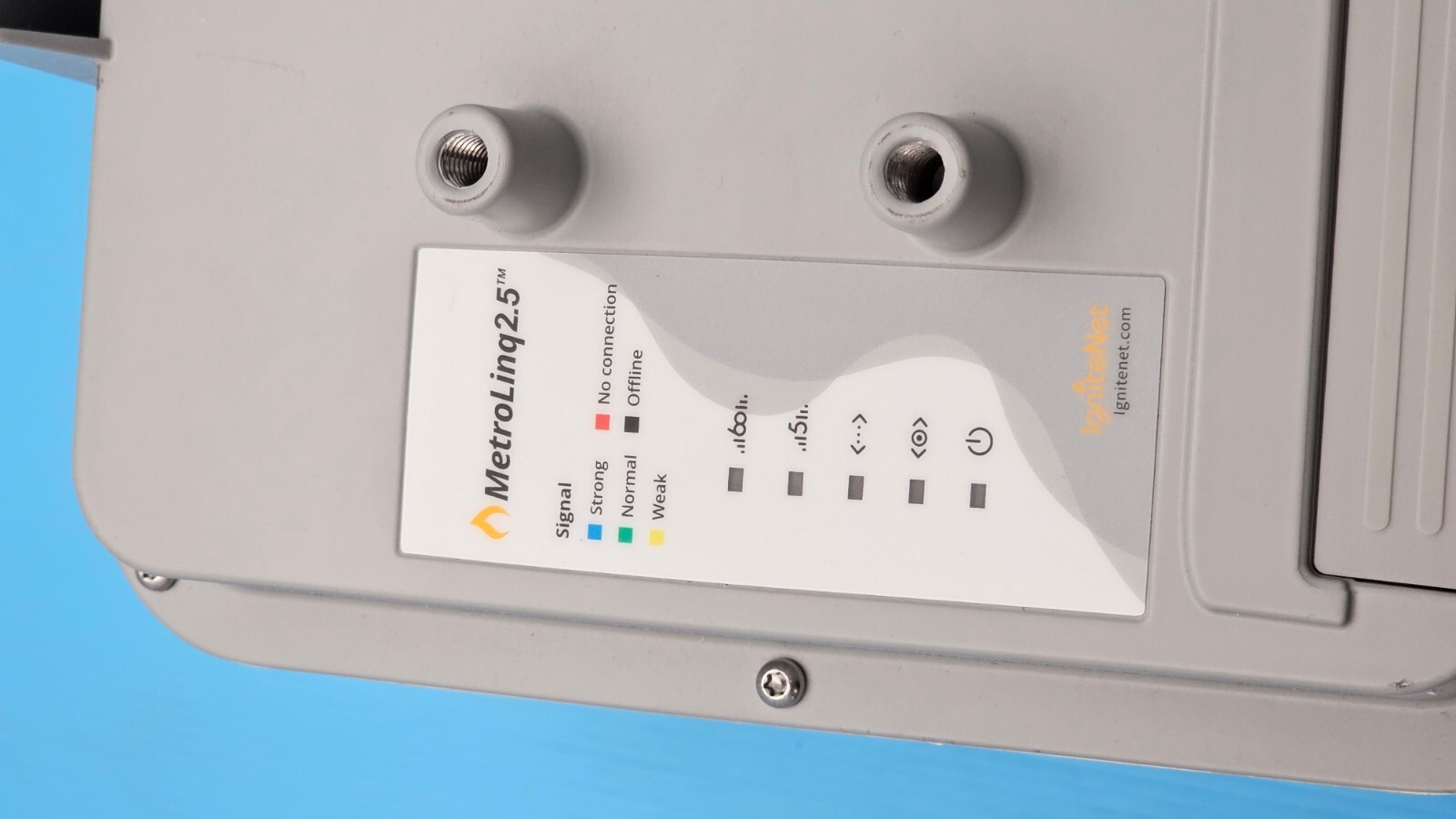IgniteNet MetroLinq 2.5Gbps 60Ghz PTP/CPE Long Range Integrated 5.8Ghz