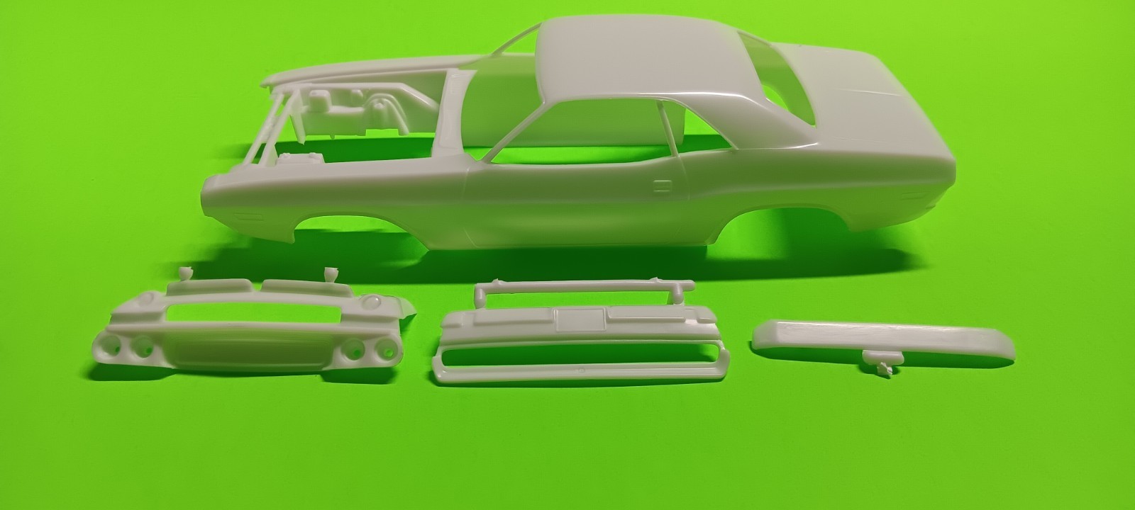 Body 70 1970 Dodge Challenger T/A 1/24 Front Nose Spoiler Rear Valance Revell
