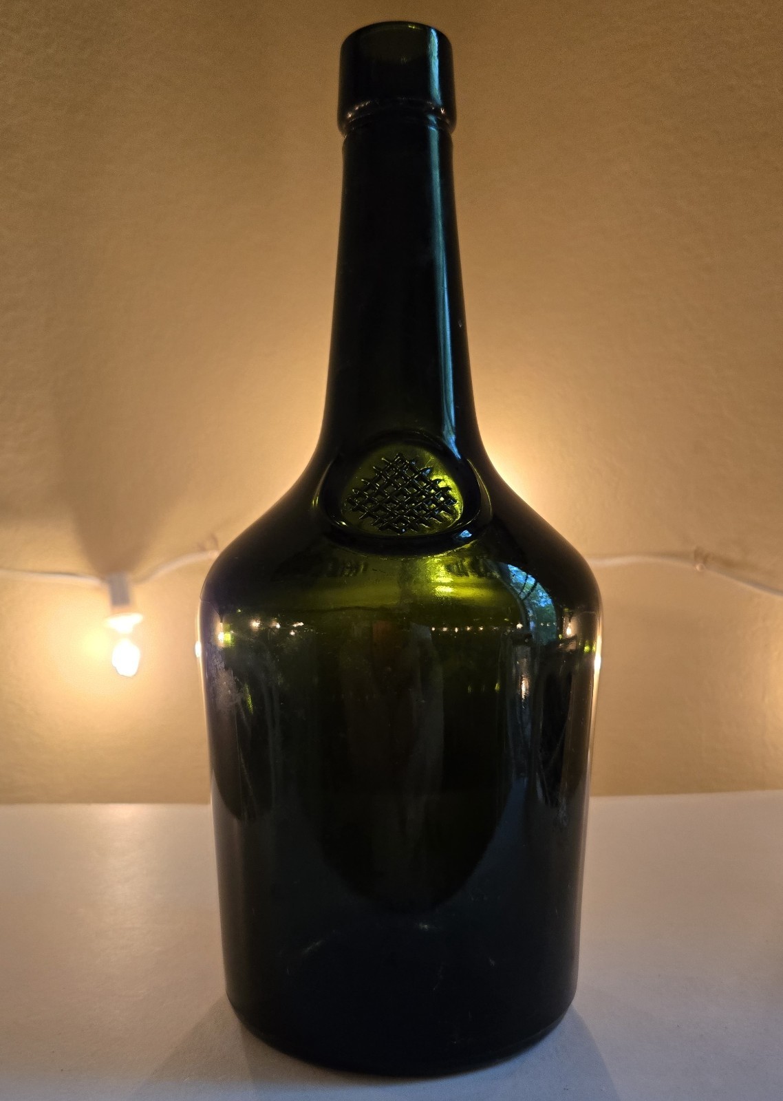 1940's VAT 69 Whiskey W.M. SANDERSON & SON Bottle Emerald Green LEITH SCOTLAND