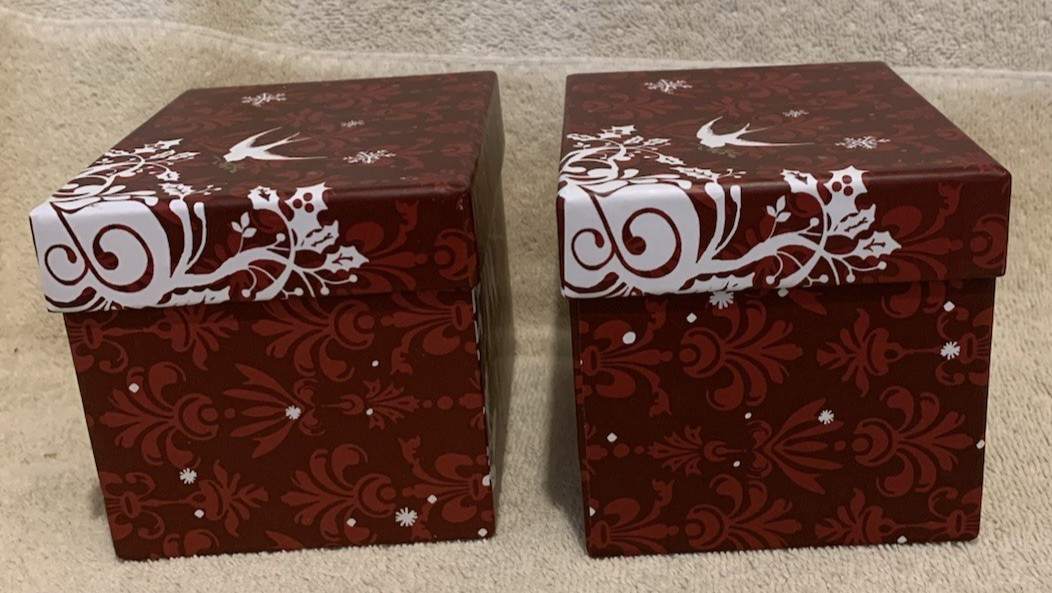 2 Pc Red & White DOVES OF PEACE Gift / Keepsake Boxes 4x5x4 - EUC