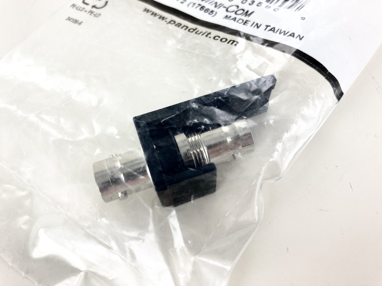 Panduit CMBA75BLY BNC Coupler Module, Black