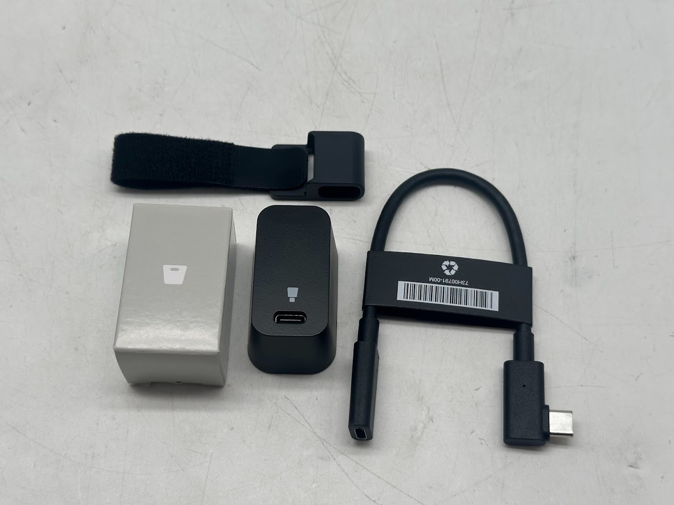 HTC Vive Ultimate Tracker 3-Pack - NO TYPE-C DONGLE