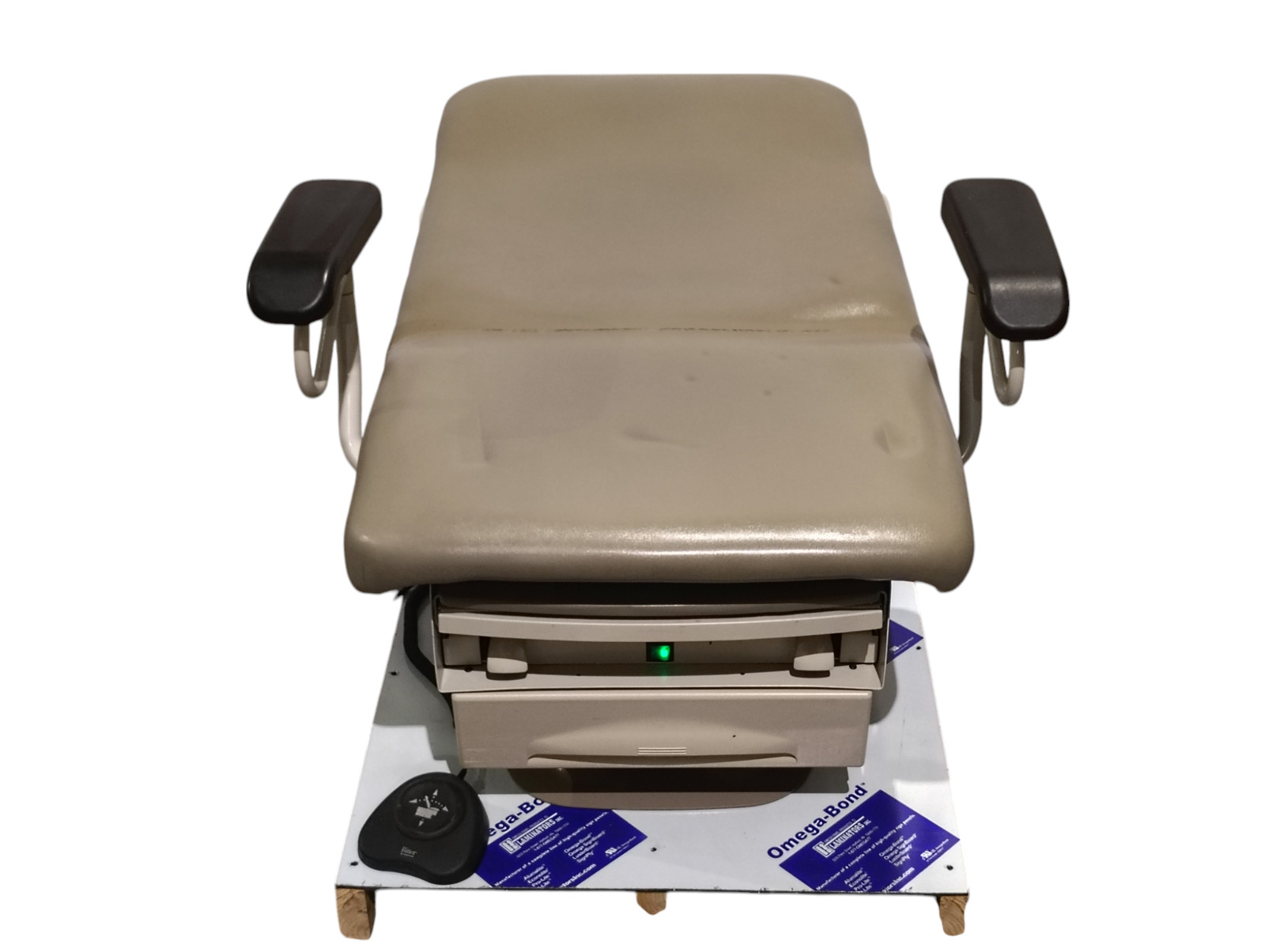 Midmark 223 Power Exam Table