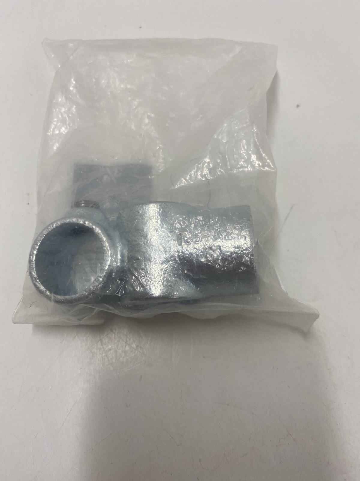 Structural Pipe Fittings 3/4" galvanized COMBINATION  SOCKET 676-504HC
