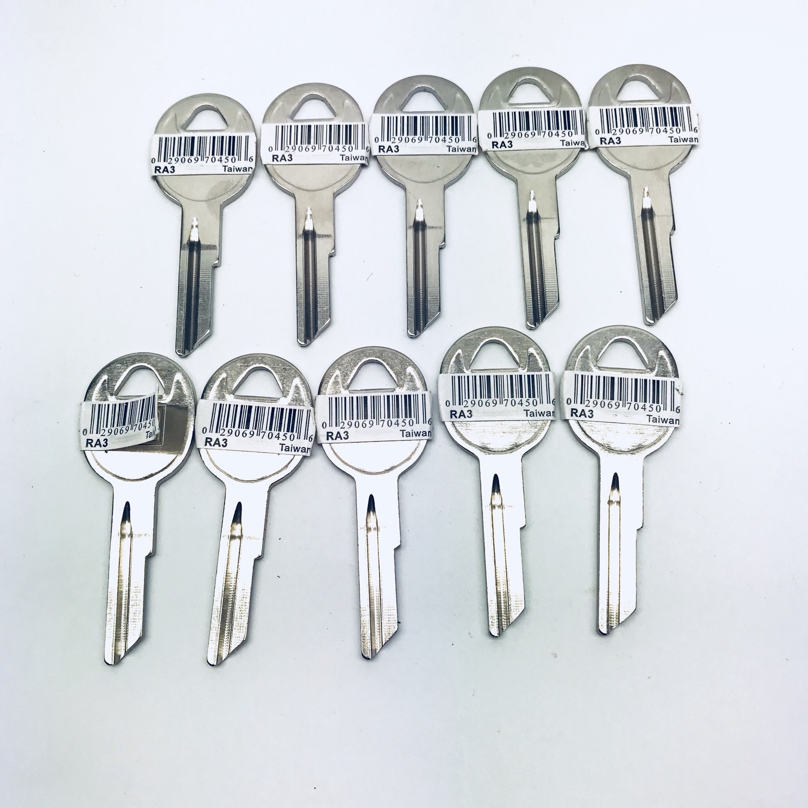 LOT OF 10 RA3 KEY BLANK #11010RA3 HY-KO BRAND