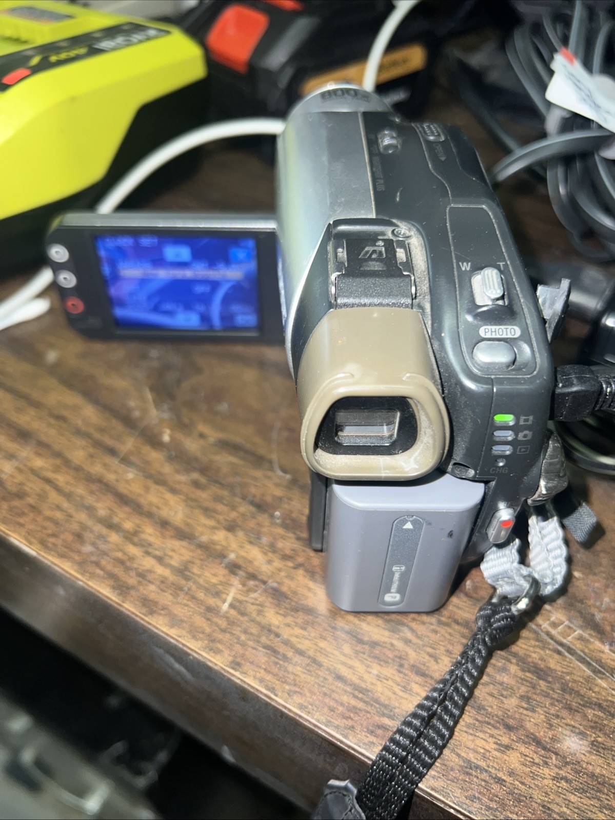 Sony Handycam DCR-DVD92 Mini DVD Camcorder with Charger