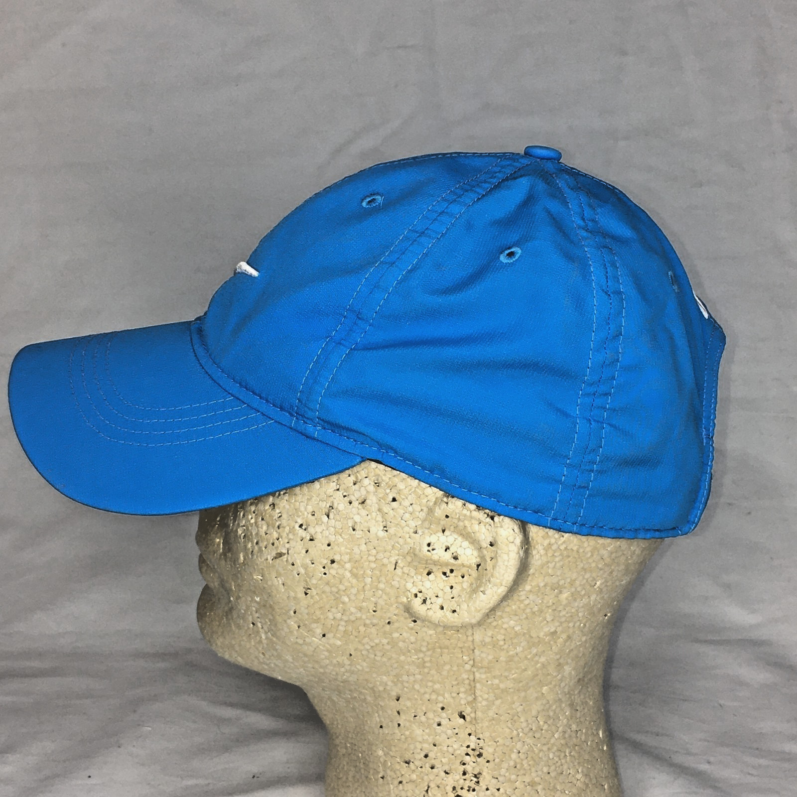 Nike Golf Hat Strapback Adjustable Athletic Hat Blue White Swoosh