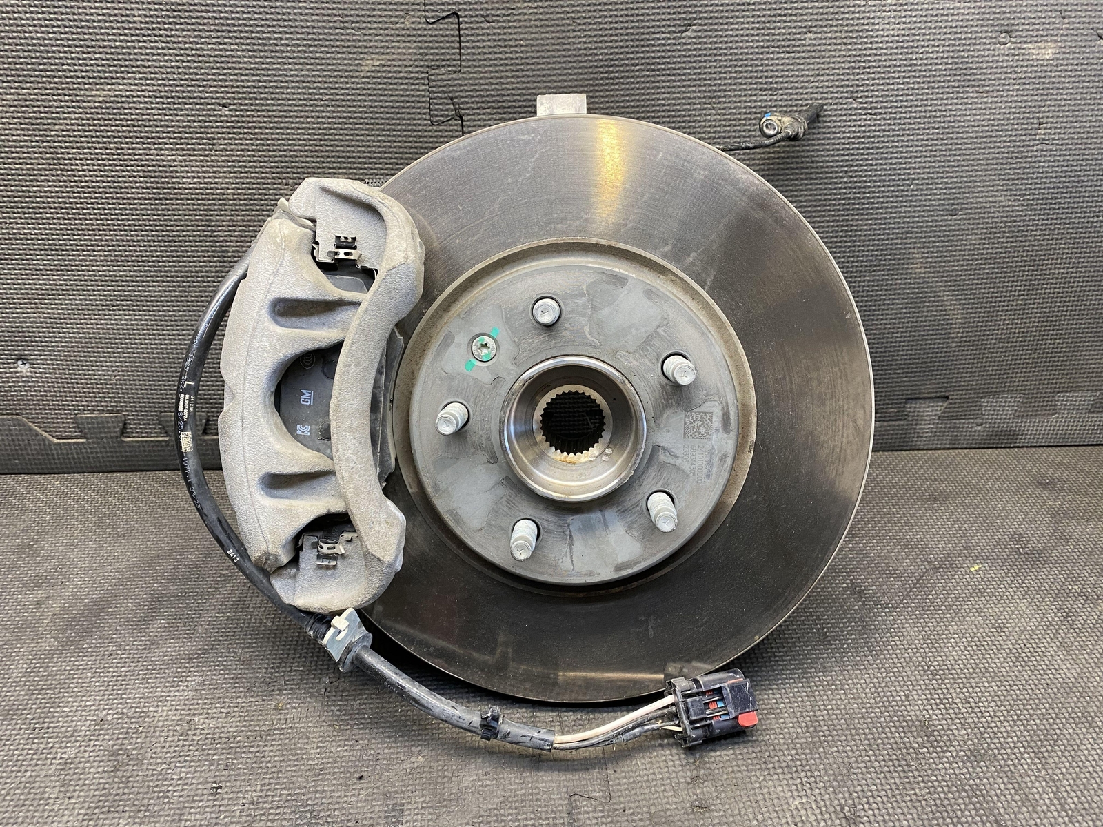 Chevy Trailblazer RS AWD 1.3L Front LH Driver Spindle Knuckle 2024
