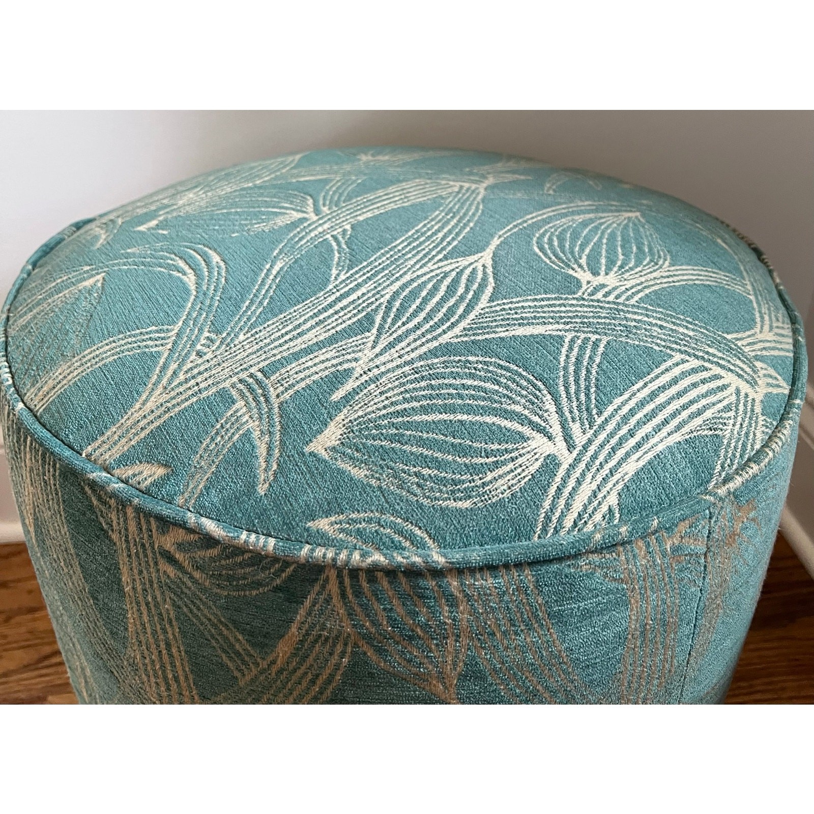 Gubi Pouffe Ottoman Round Stool Upholstered Mid Century Art Deco Fringe Trim 15”