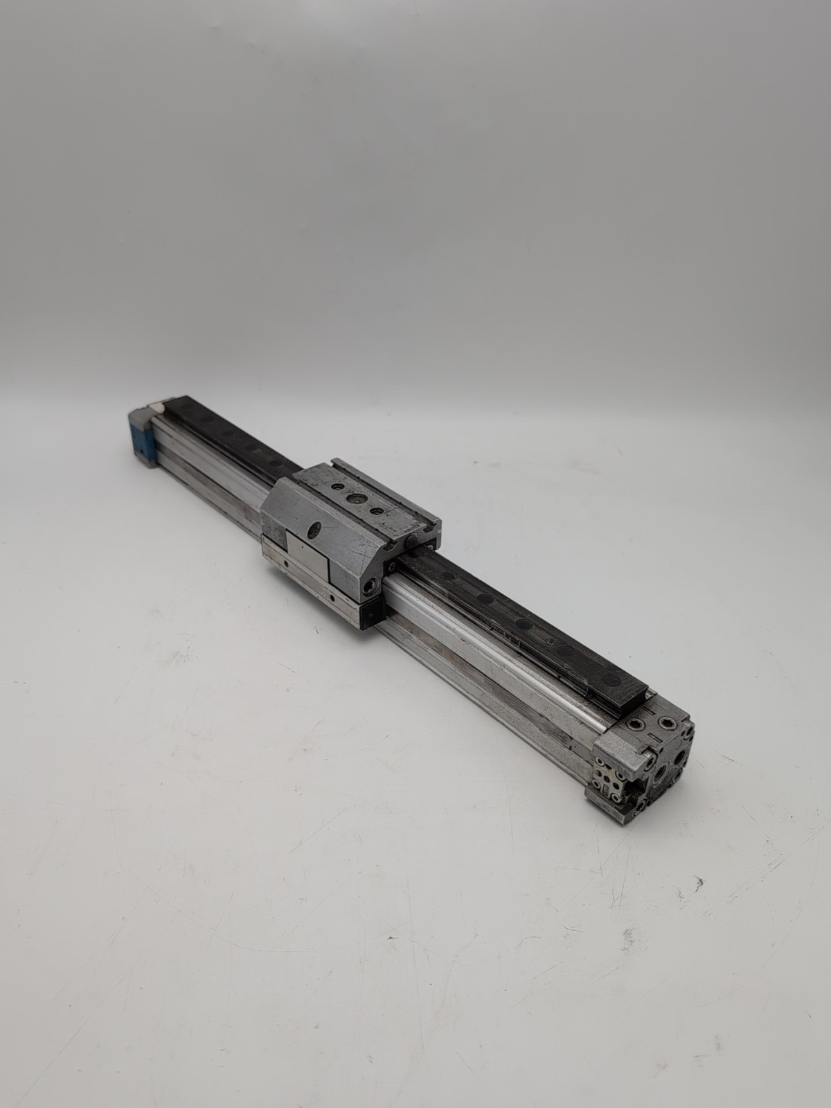 Festo DGPL-1-7-PPVA-KF Pneumatic Guided Slide Actuator 7in Stroke