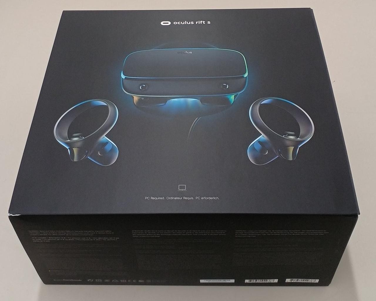 Oculus DX45JH VR Headset PC Compatible with Controllers & Accessories Used
