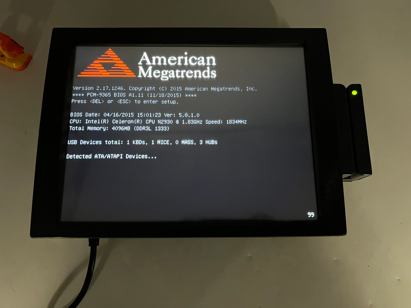 Mintronix MBC5000C 12” Touchscreen Computer, Win 10 Pro, Intel Celeron N2930, 4G