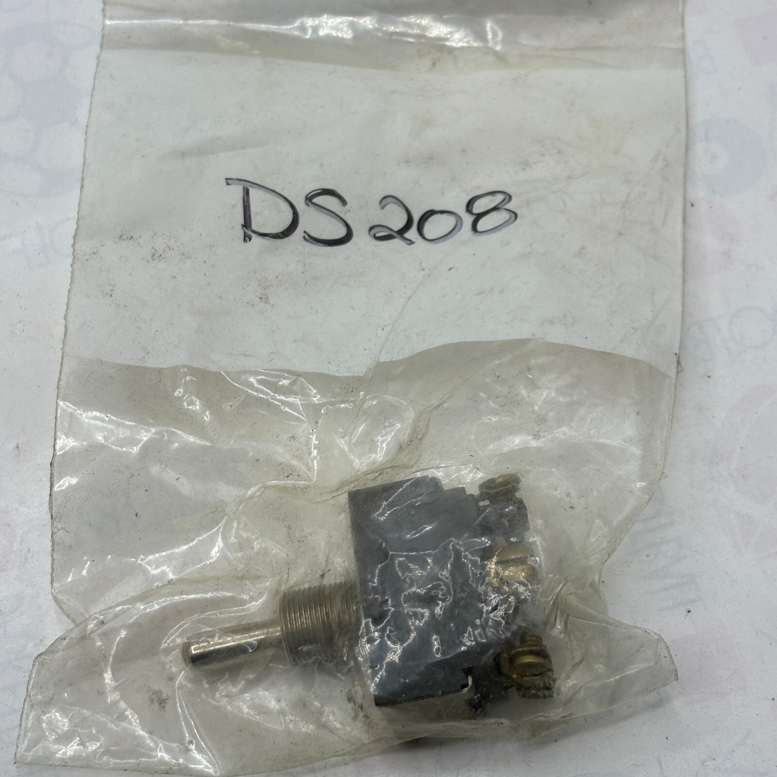 DS208 Toggle Switch DS-208 ⭐