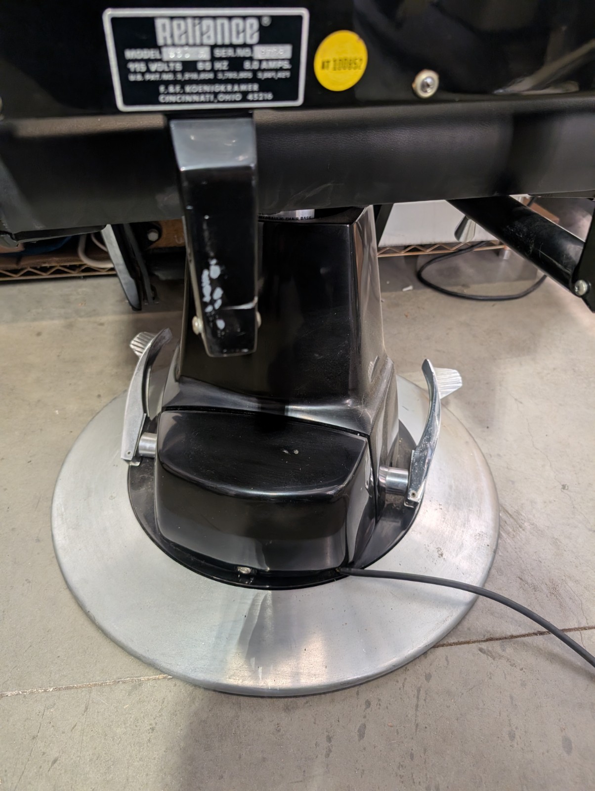 Reliance 880 Exam Chair-Excellent Condition!