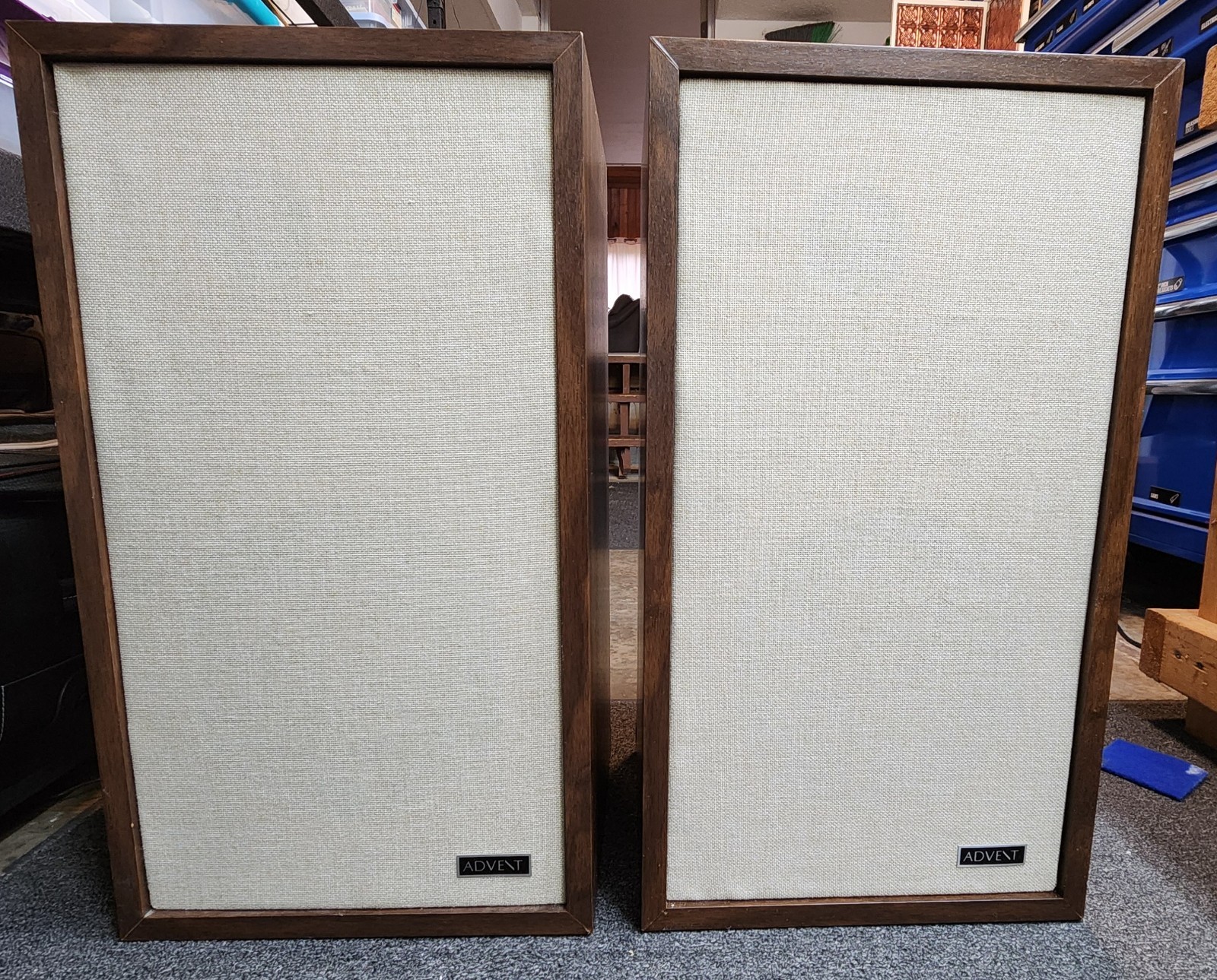 Fabric replacement for Advent / AR / KLH / Dynaco Speakers. FAST, quality work.