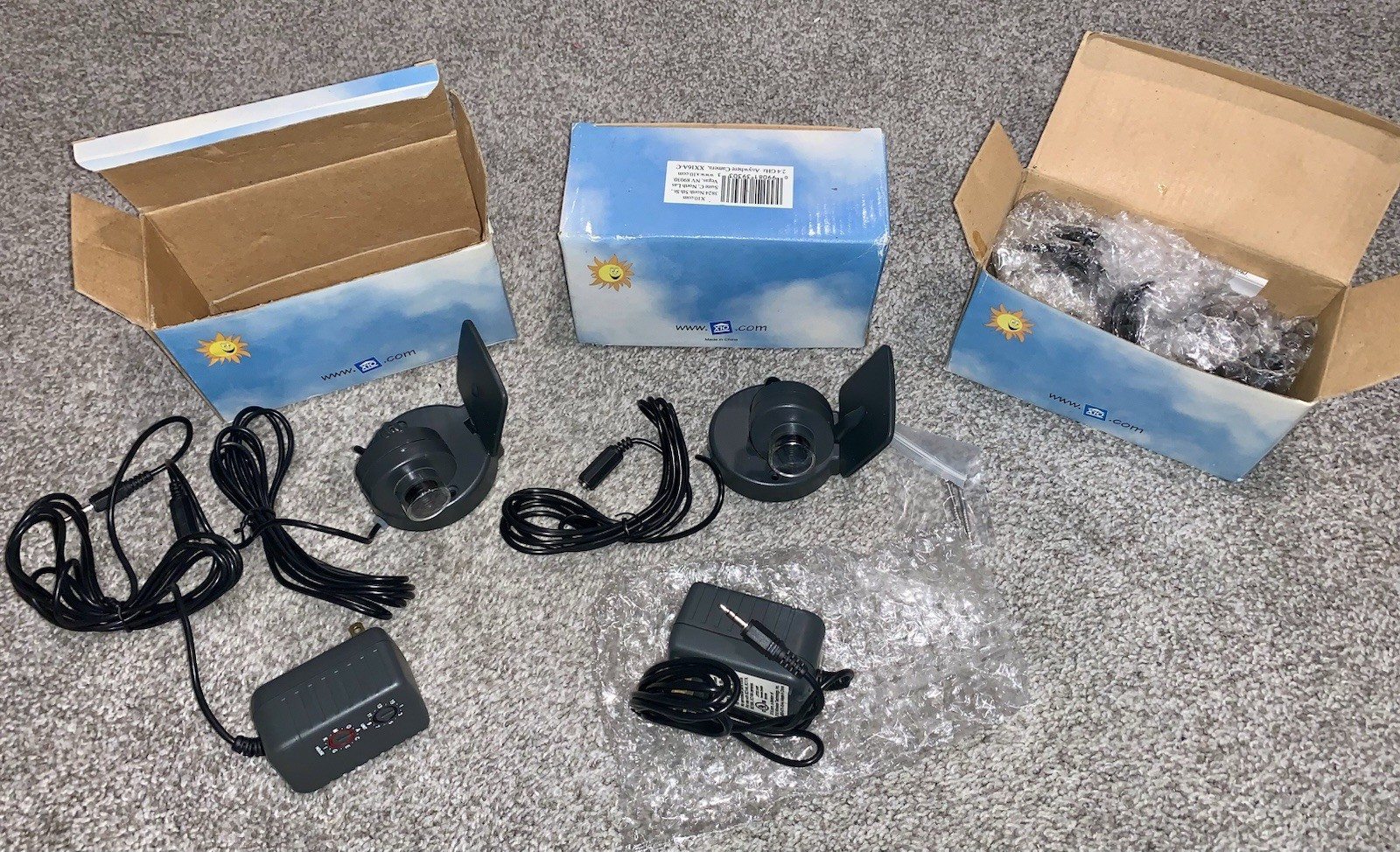 X-10 2.4GHz Anywhere Camera XX16A-C - Open Box lot of 3