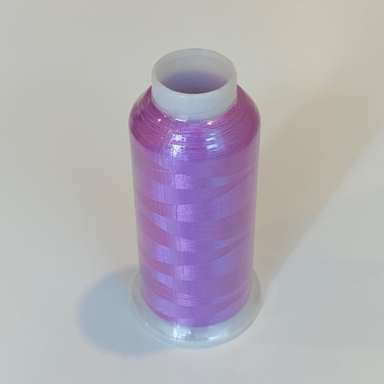 120d/2 (40WT) 4000Y 100% polyester embroidery thread spools