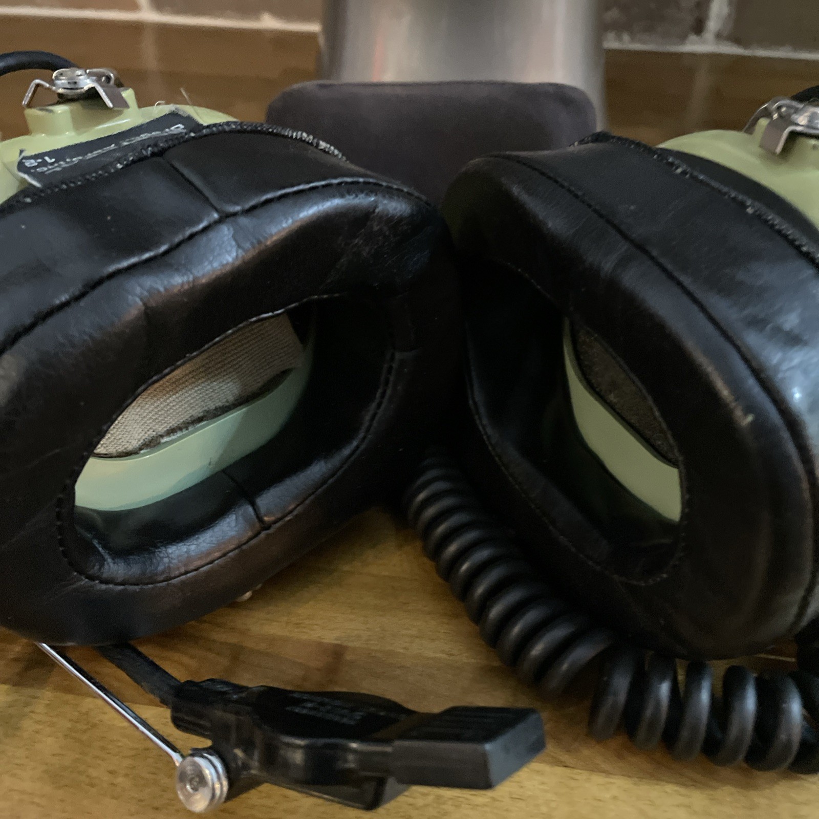 David Clark Brand Model H10-76 Pilot Headset Headphones w/Microphone untested